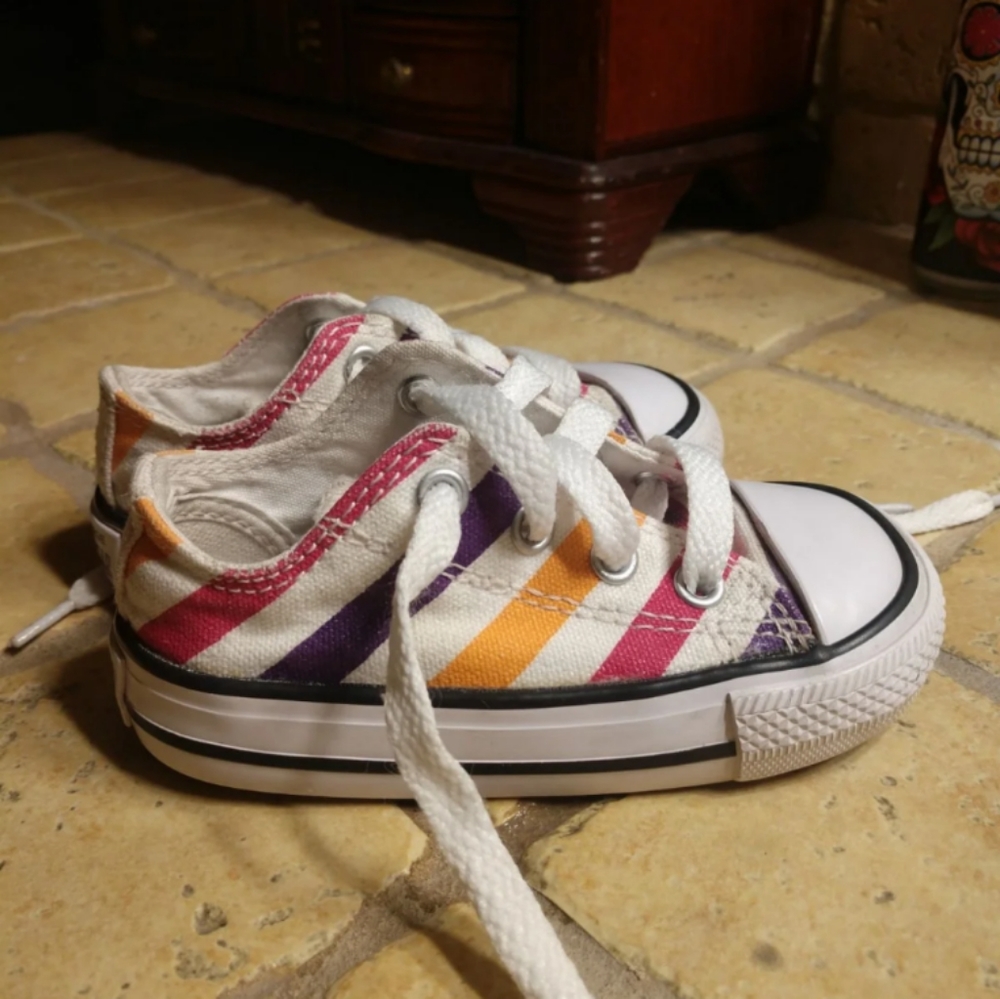Converse